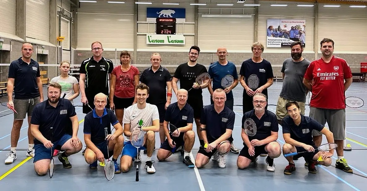 Groepsfoto Borsbeekse Badmintonclub